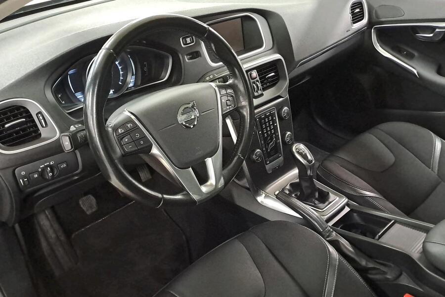 Volvo V40 vaihtoauto