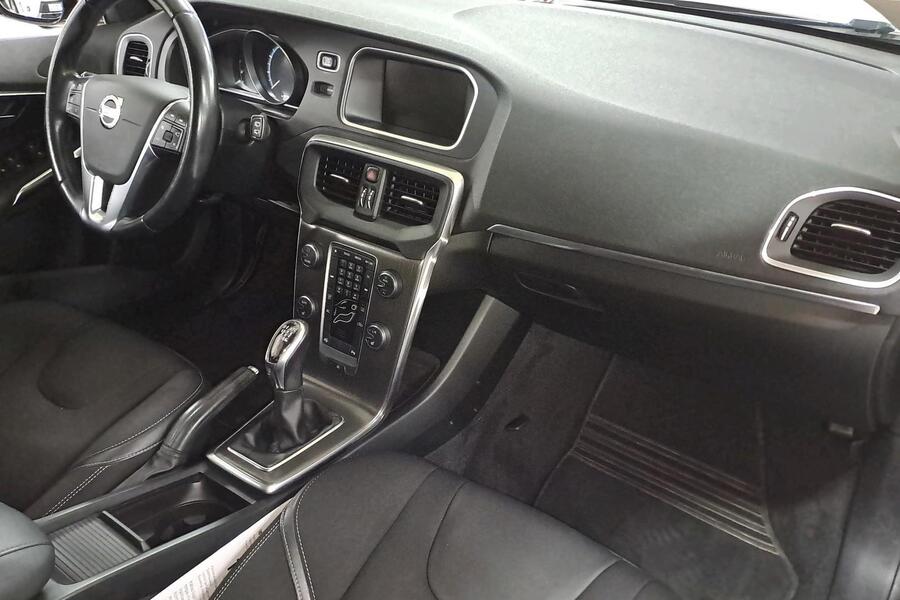 Volvo V40 vaihtoauto