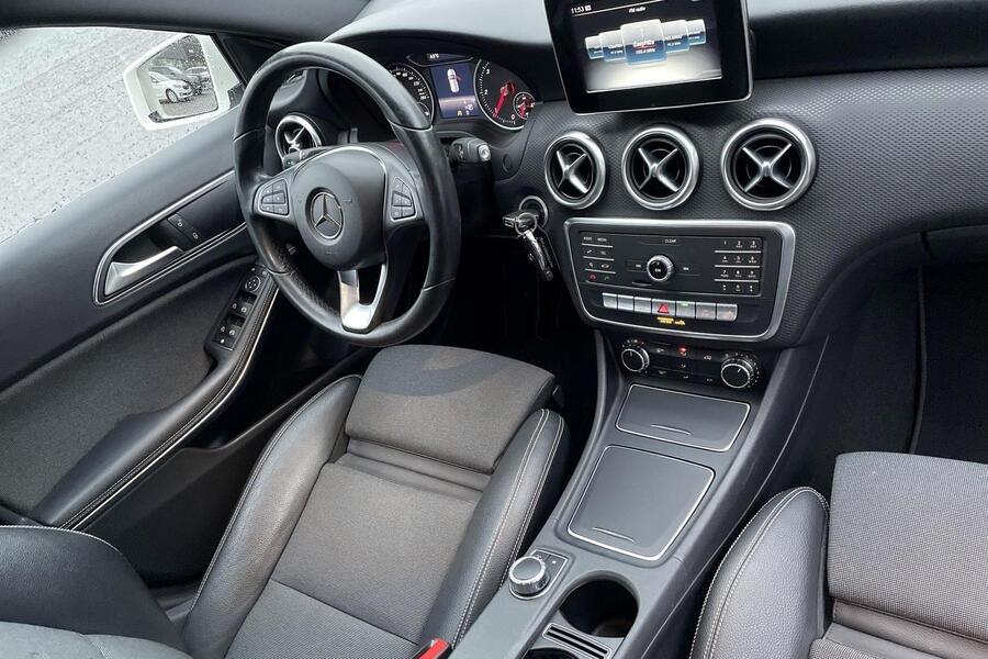 Mercedes-Benz A vaihtoauto