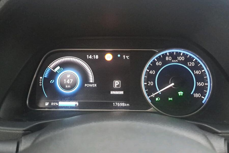 Nissan Leaf vaihtoauto