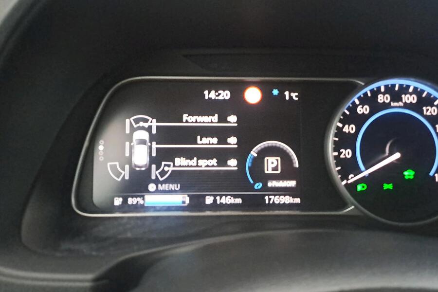 Nissan Leaf vaihtoauto