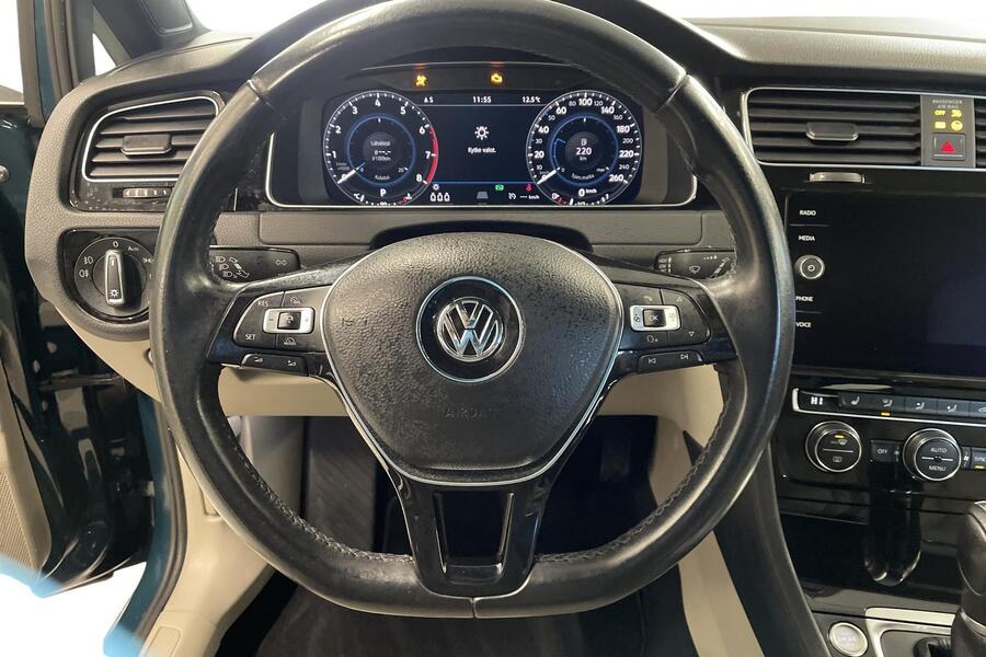 Volkswagen Golf vaihtoauto