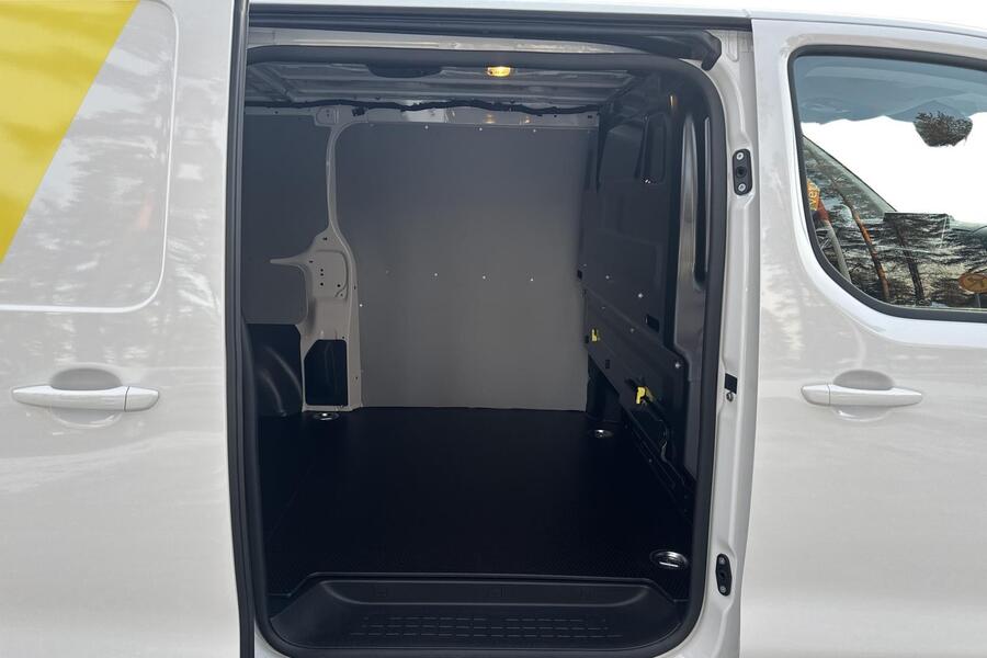 Opel Vivaro vaihtoauto