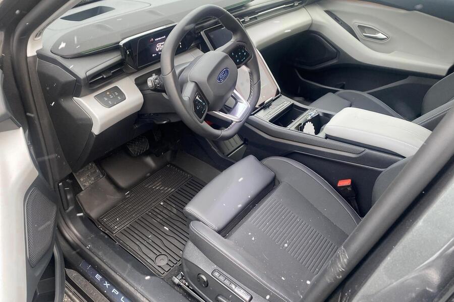 Ford USA Explorer vaihtoauto