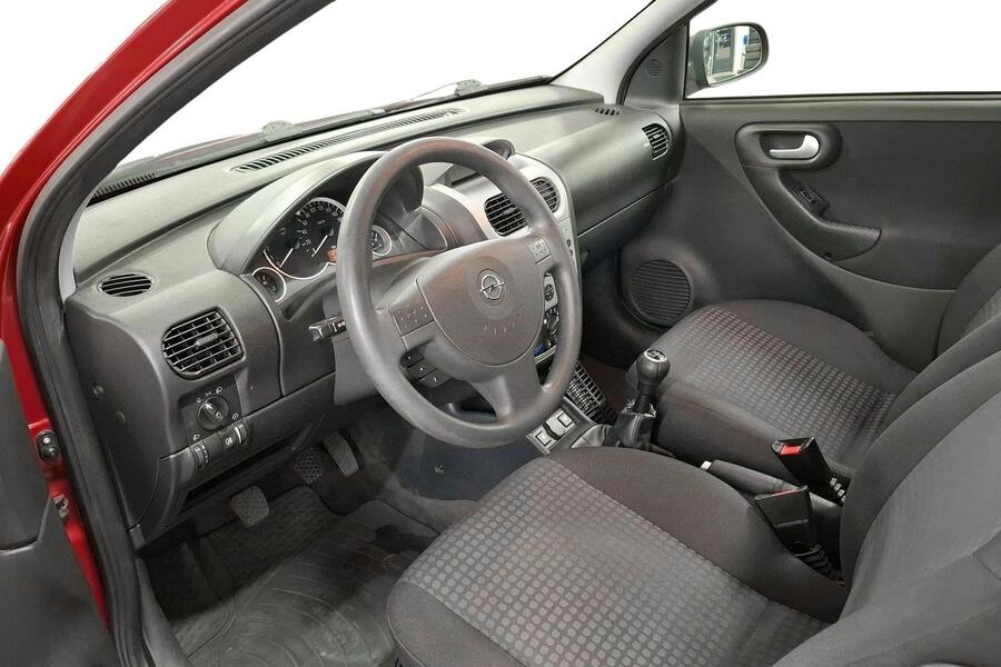 Opel Corsa vaihtoauto