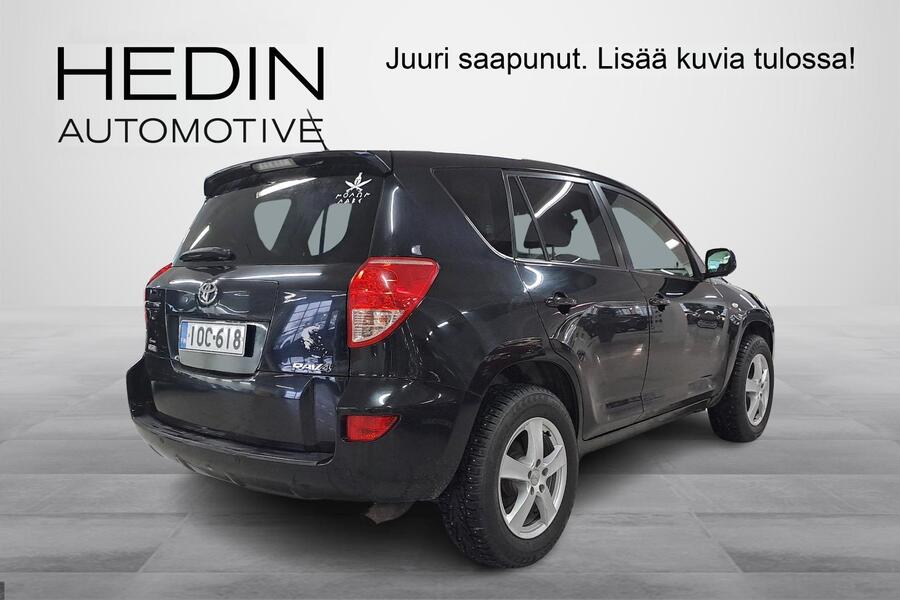 Toyota RAV4 vaihtoauto