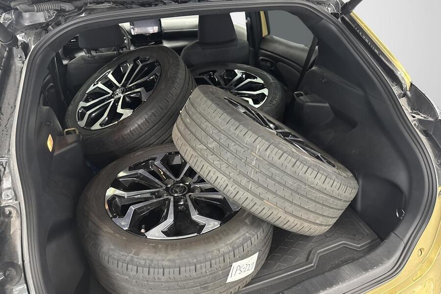 Toyota Yaris Cross vaihtoauto