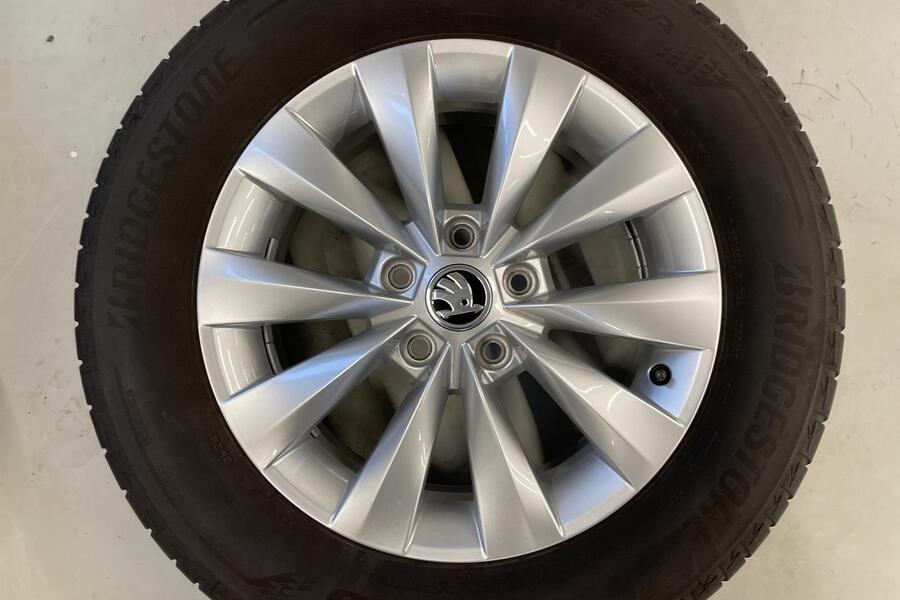 Skoda Karoq vaihtoauto