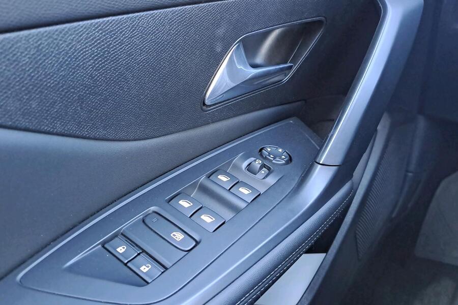 Peugeot 308 vaihtoauto