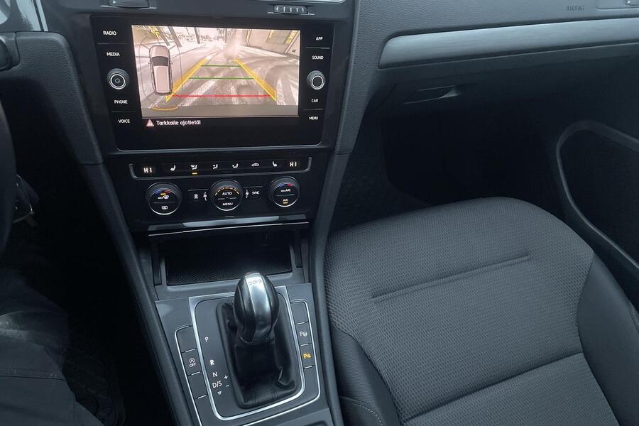 Volkswagen Golf vaihtoauto