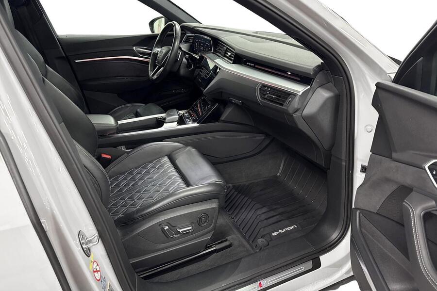 Audi e-tron vaihtoauto