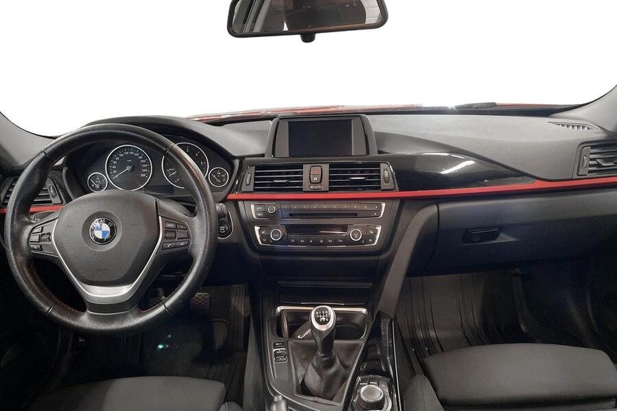 BMW 320 vaihtoauto