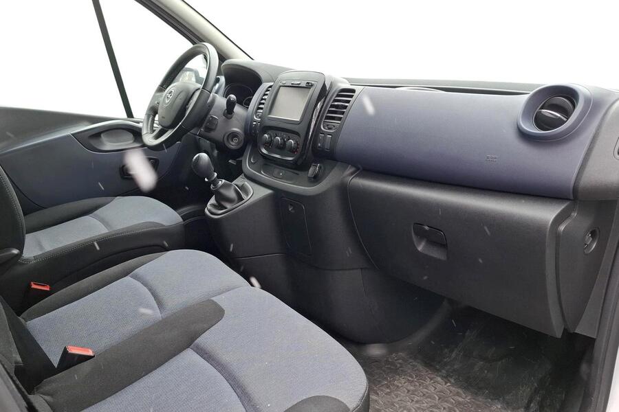 Opel Vivaro vaihtoauto