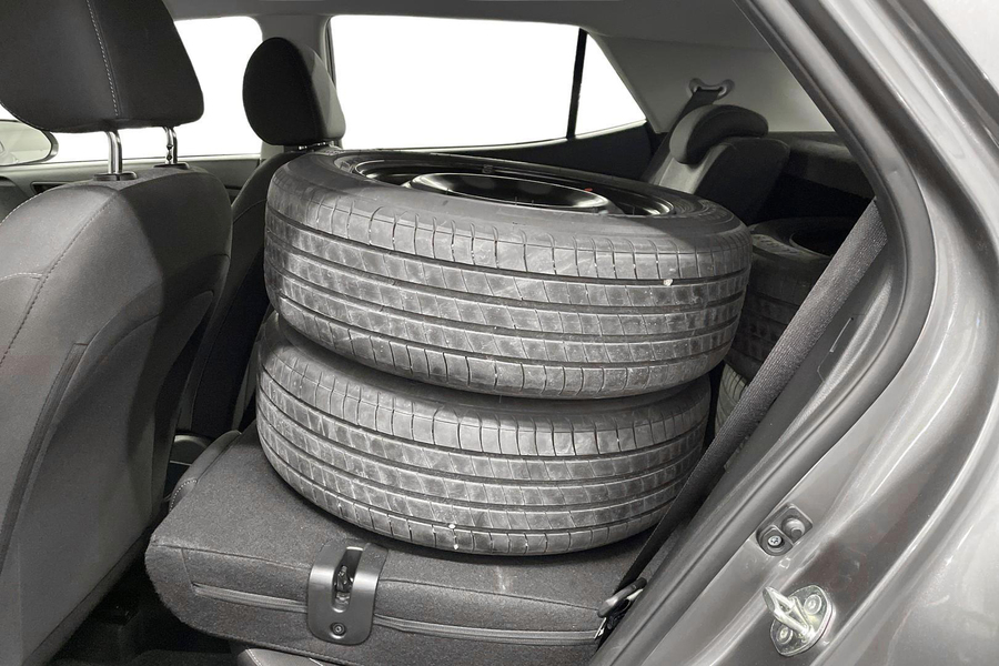 Kia Stonic vaihtoauto