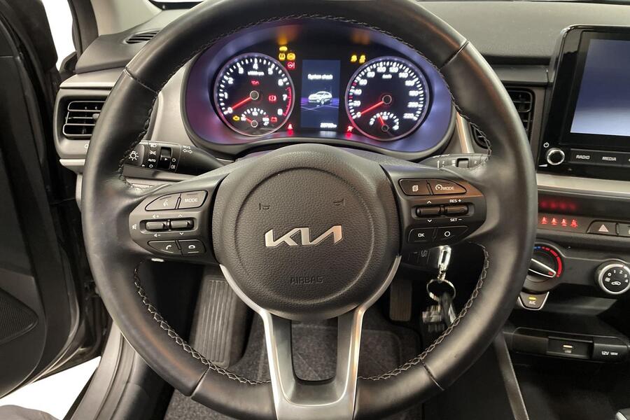 Kia Stonic vaihtoauto