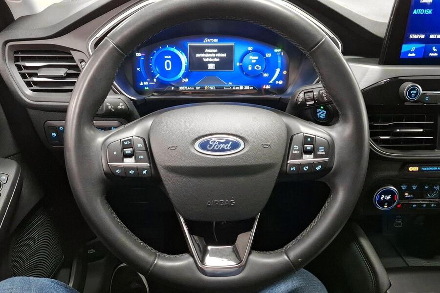 Ford Kuga vaihtoauto