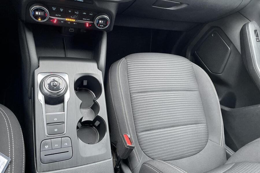 Ford Kuga vaihtoauto