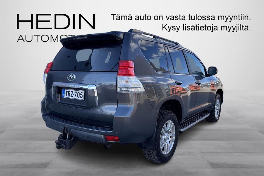 Toyota Land Cruiser vaihtoauto