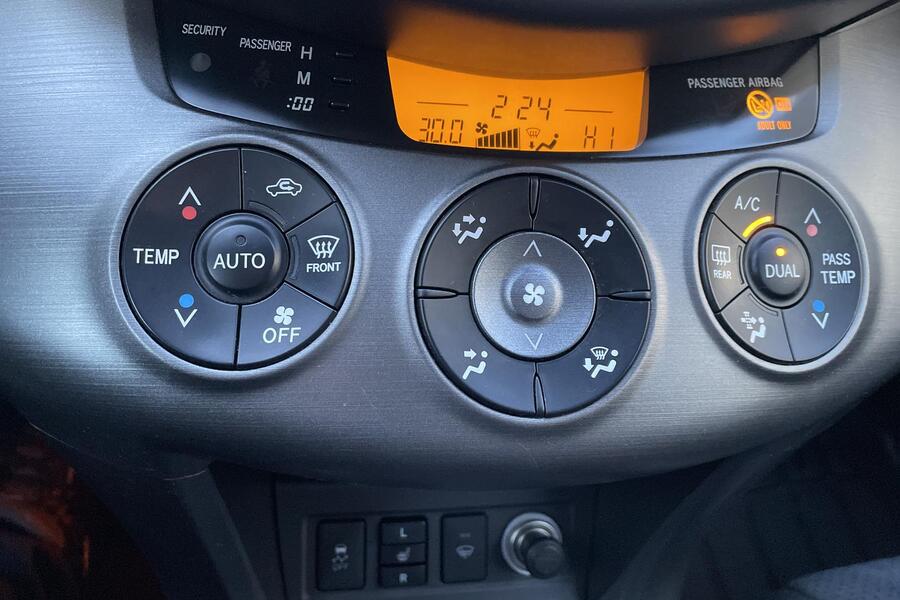 Toyota RAV4 vaihtoauto