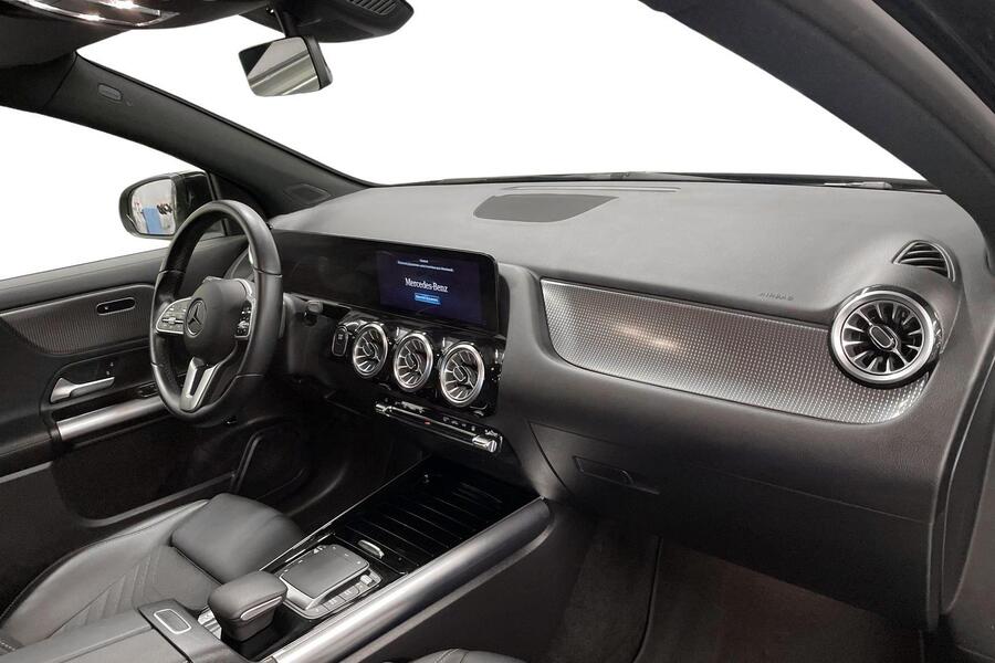 Mercedes-Benz EQA vaihtoauto