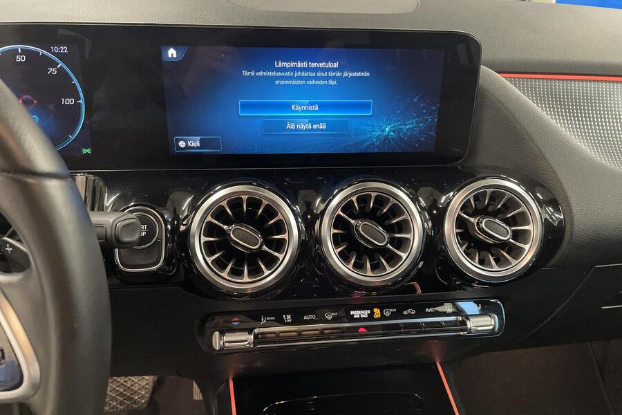 Mercedes-Benz EQA vaihtoauto