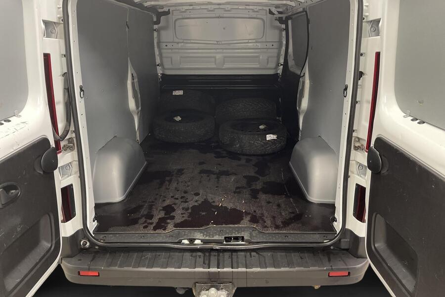 Nissan NV300 vaihtoauto