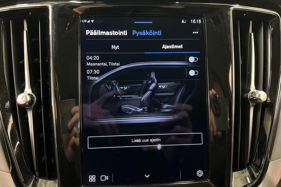 Volvo V60 vaihtoauto