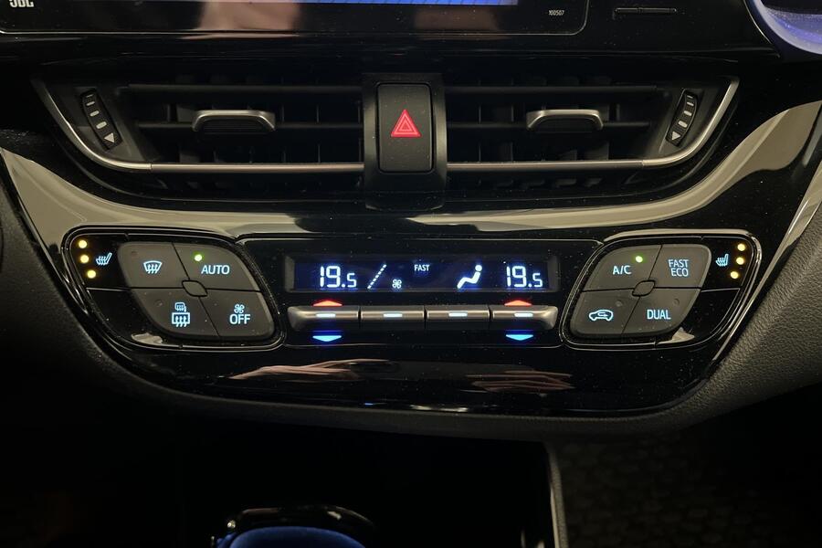 Toyota C-HR vaihtoauto