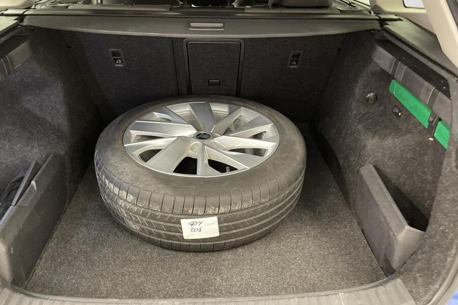 Skoda Enyaq vaihtoauto