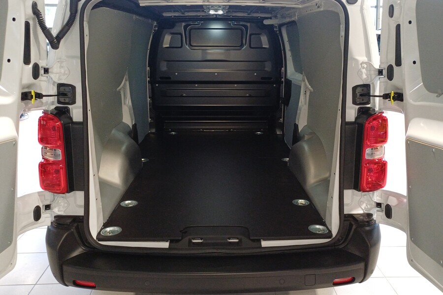 Opel Vivaro vaihtoauto