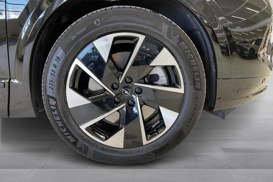 Opel Grandland vaihtoauto