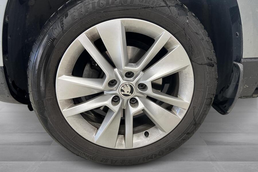 Skoda Karoq vaihtoauto