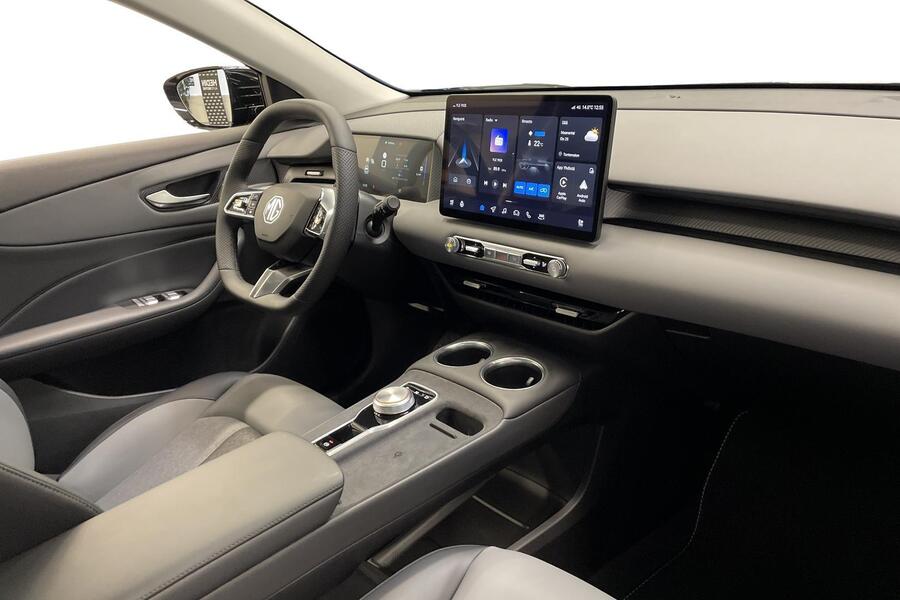 MG MGS5 EV vaihtoauto