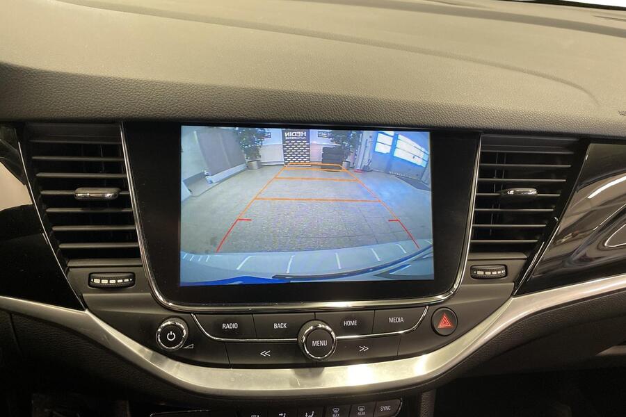 Opel Astra vaihtoauto