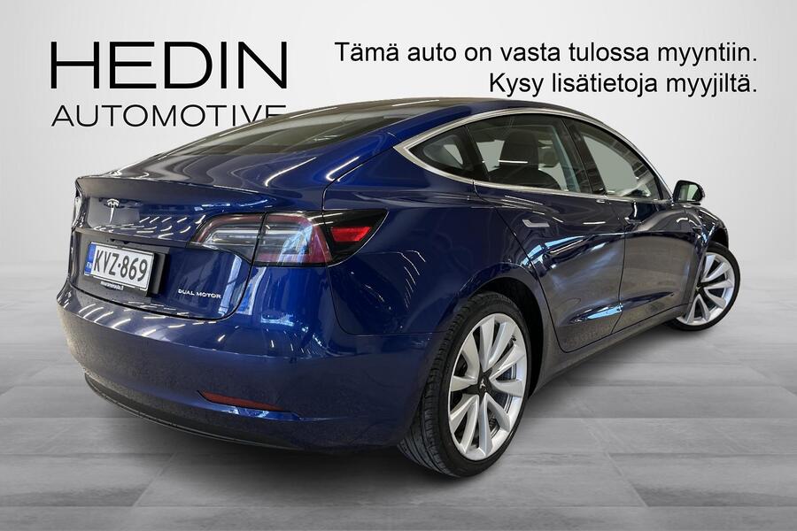 Tesla Model 3 vaihtoauto