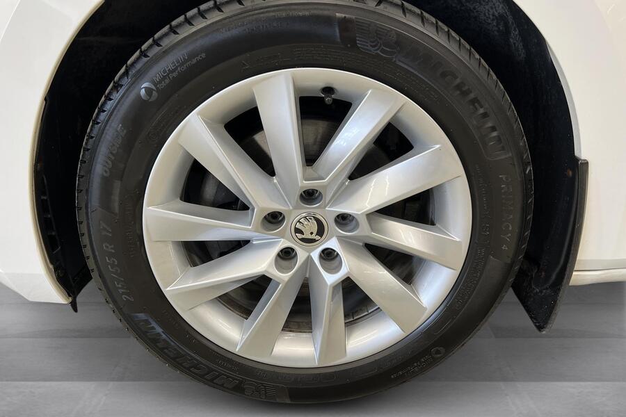 Skoda Superb vaihtoauto