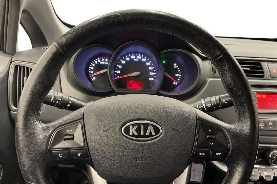 Kia Rio vaihtoauto