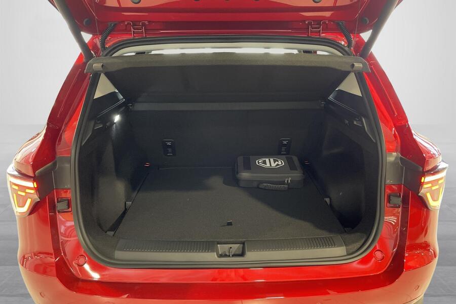 MG MGS5 EV vaihtoauto