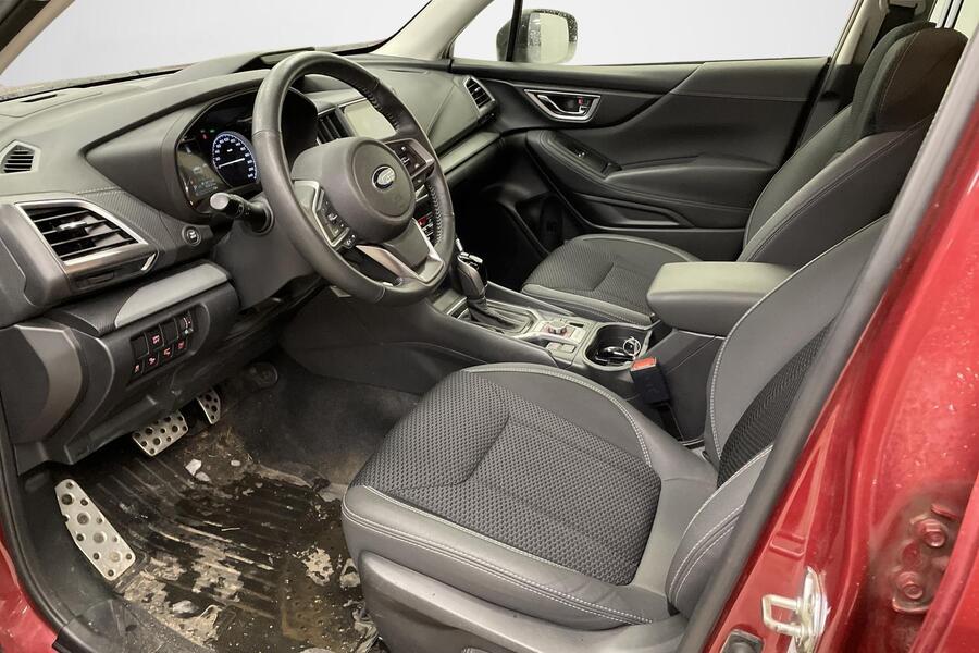 Subaru Forester vaihtoauto