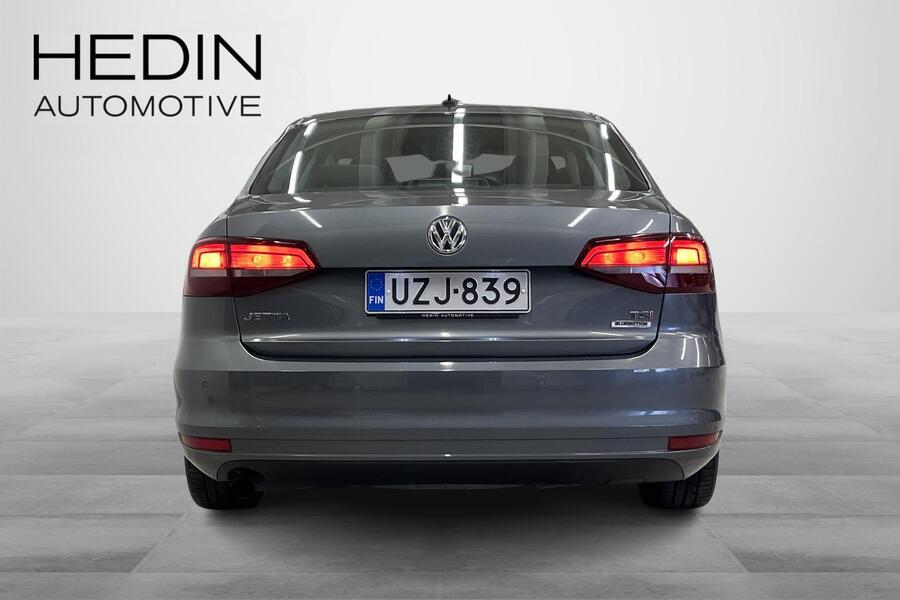 Volkswagen Jetta vaihtoauto