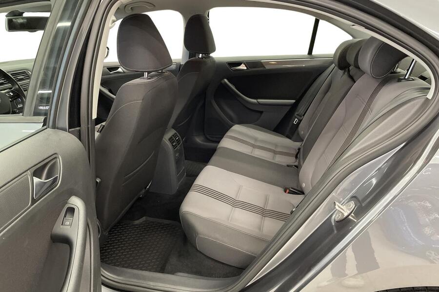 Volkswagen Jetta vaihtoauto