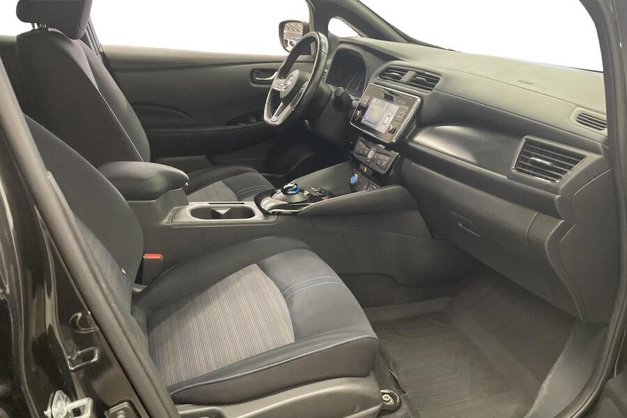 Nissan Leaf vaihtoauto