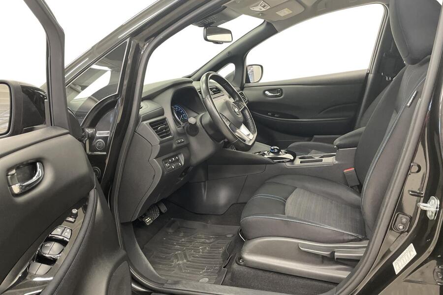 Nissan Leaf vaihtoauto