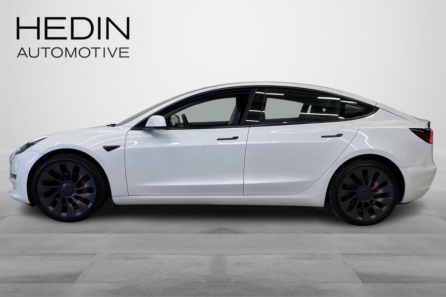 Tesla Model 3 vaihtoauto