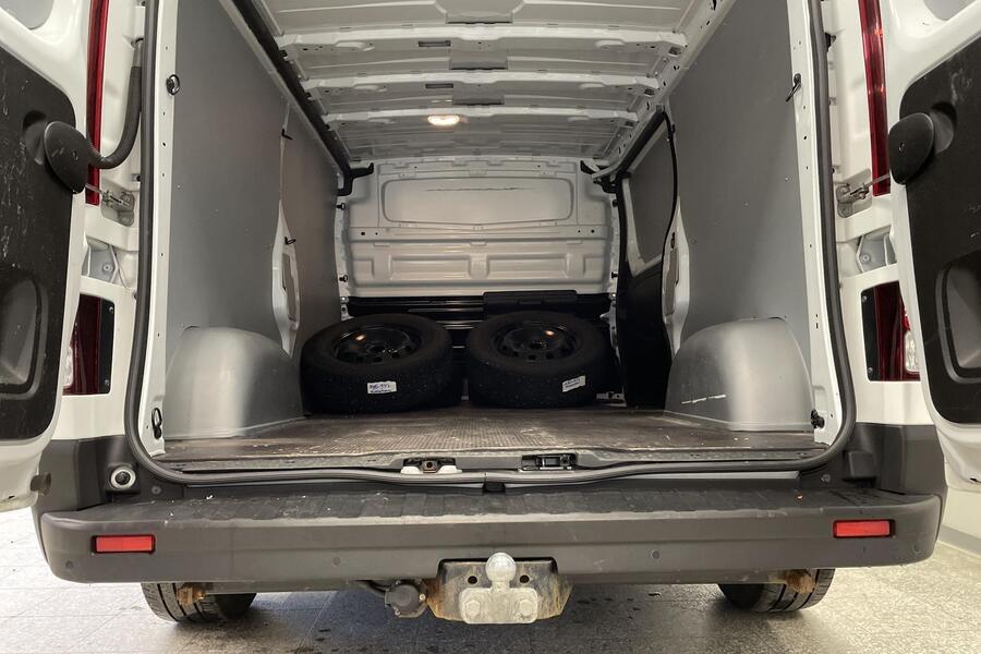 Nissan NV300 vaihtoauto