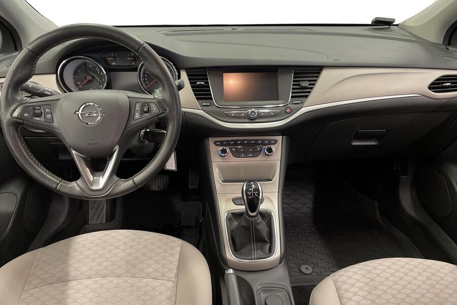 Opel Astra vaihtoauto