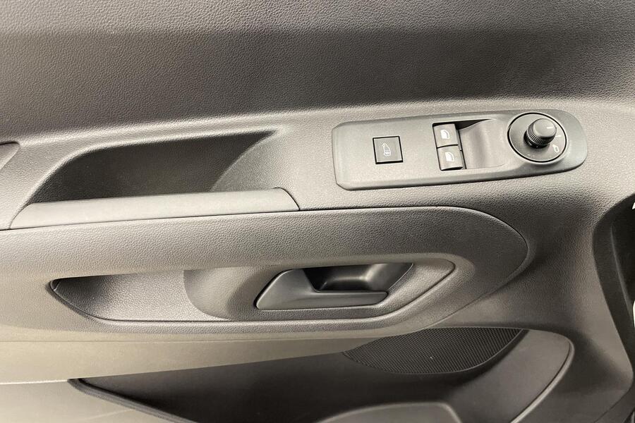 Opel Combo-e vaihtoauto