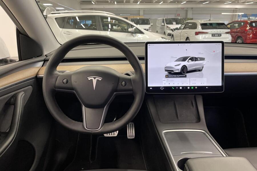 Tesla Model Y vaihtoauto