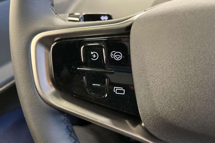 Volvo EX30 Cross Country vaihtoauto