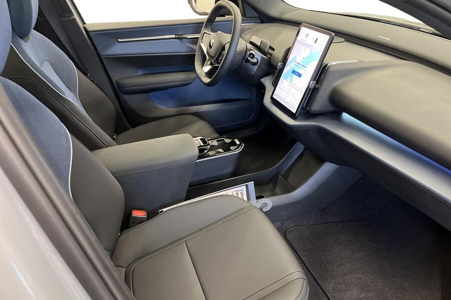 Volvo EX30 vaihtoauto